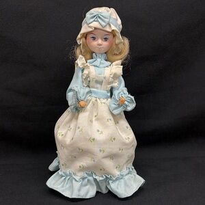 1970s Vintage Bradley Doll “Cindy” 10.5”